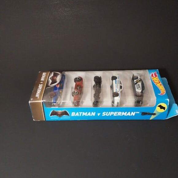 DC Comics Hot Wheels Batman Vs Superman - Picture 6 of 6